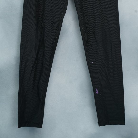 90 Degree Legging - Medium - Picture 2 of 5